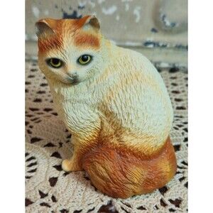Vintage Stoneware Sitting Persian Cat Figurine Fluffy Tail Orange & White